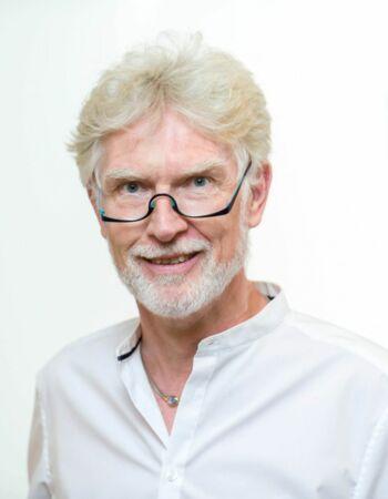 Dr. Jörg Hennefründ